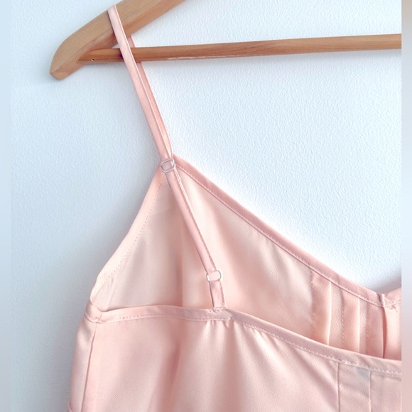 Aritzia Talula Light Pink Pleated Blouse Top - size small - Picture 3 of 6